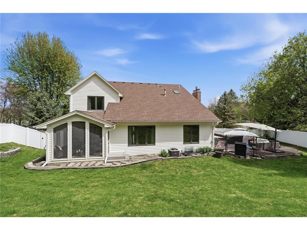 300 Trappers Pass Chanhassen MN 55317 7011304 image29
