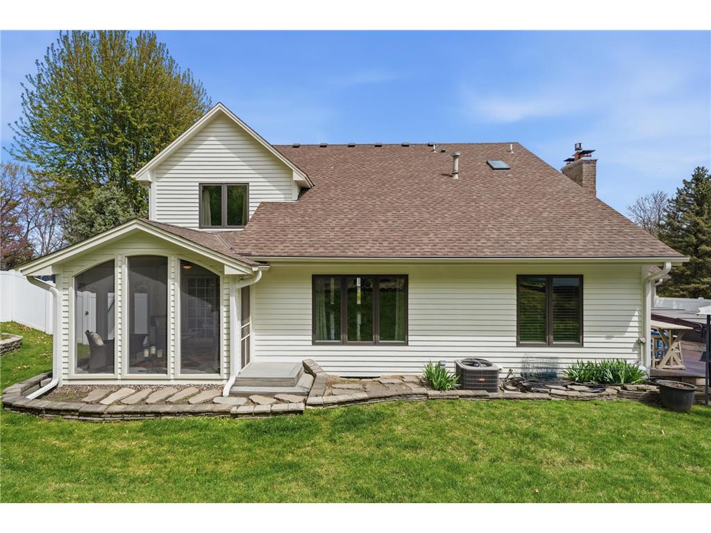 300 Trappers Pass Chanhassen MN 55317 7011304 image30
