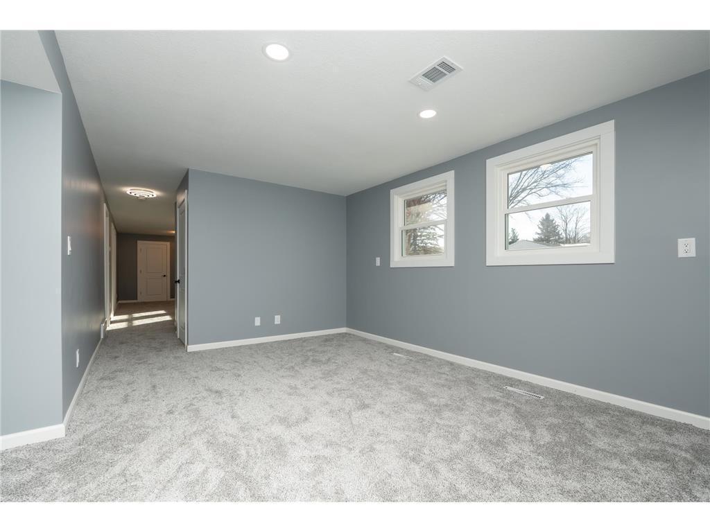 300 Viking Drive Mankato MN 56001 7028935 image14