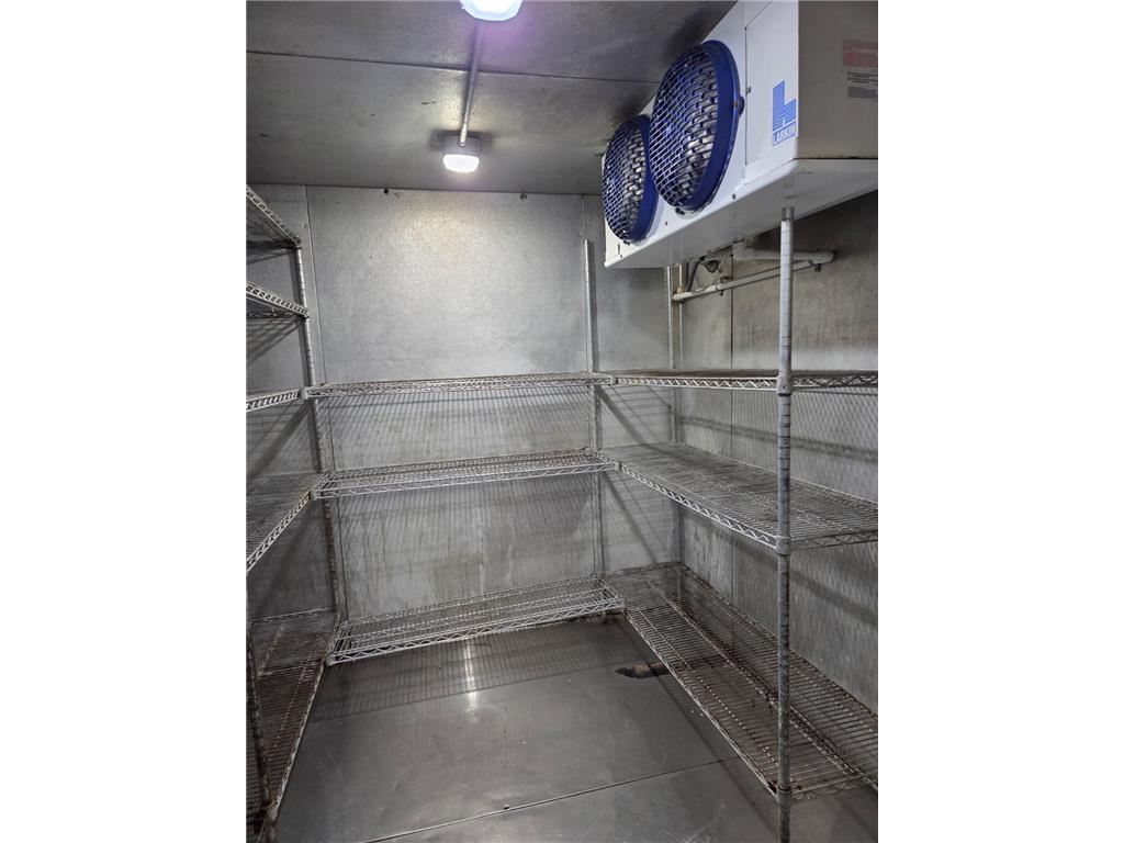 300 W Ashley Street Jackson MN 56143 6813991 image11