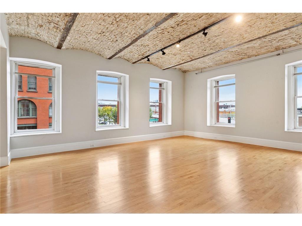 300 Wall Street #203 Saint Paul MN 55101 6812212 image10