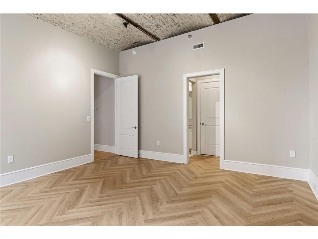 300 Wall Street #203 Saint Paul MN 55101 6812212 image13