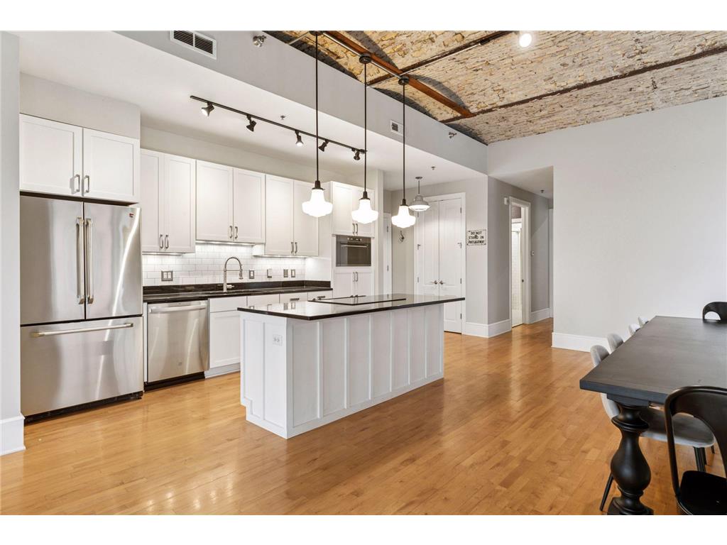 300 Wall Street #203 Saint Paul MN 55101 6812212 image2