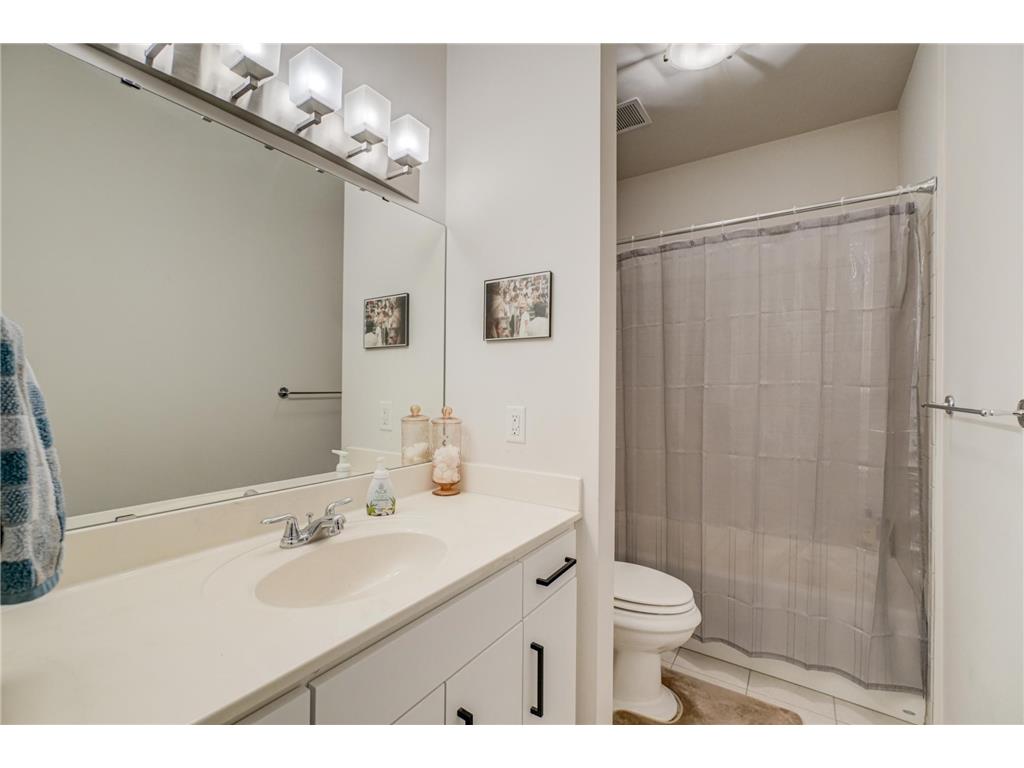 300 Wall Street #307 Saint Paul MN 55101 7020891 image11