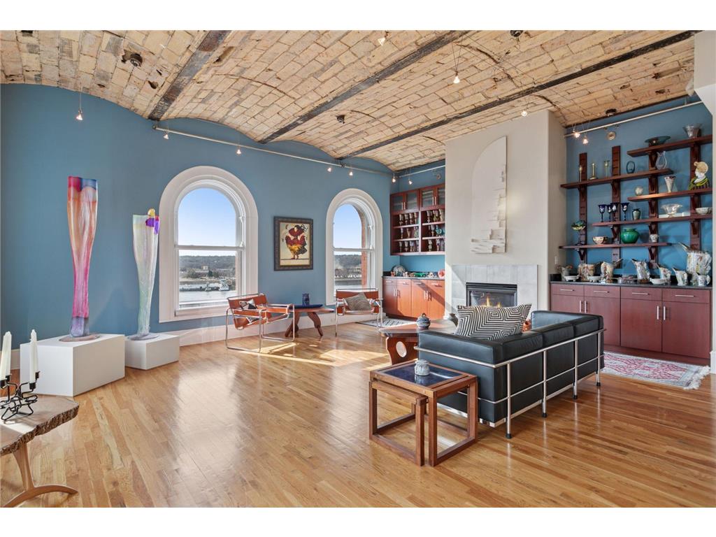 300 Wall Street #602 Saint Paul MN 55101 - Mississippi 6674546 image1