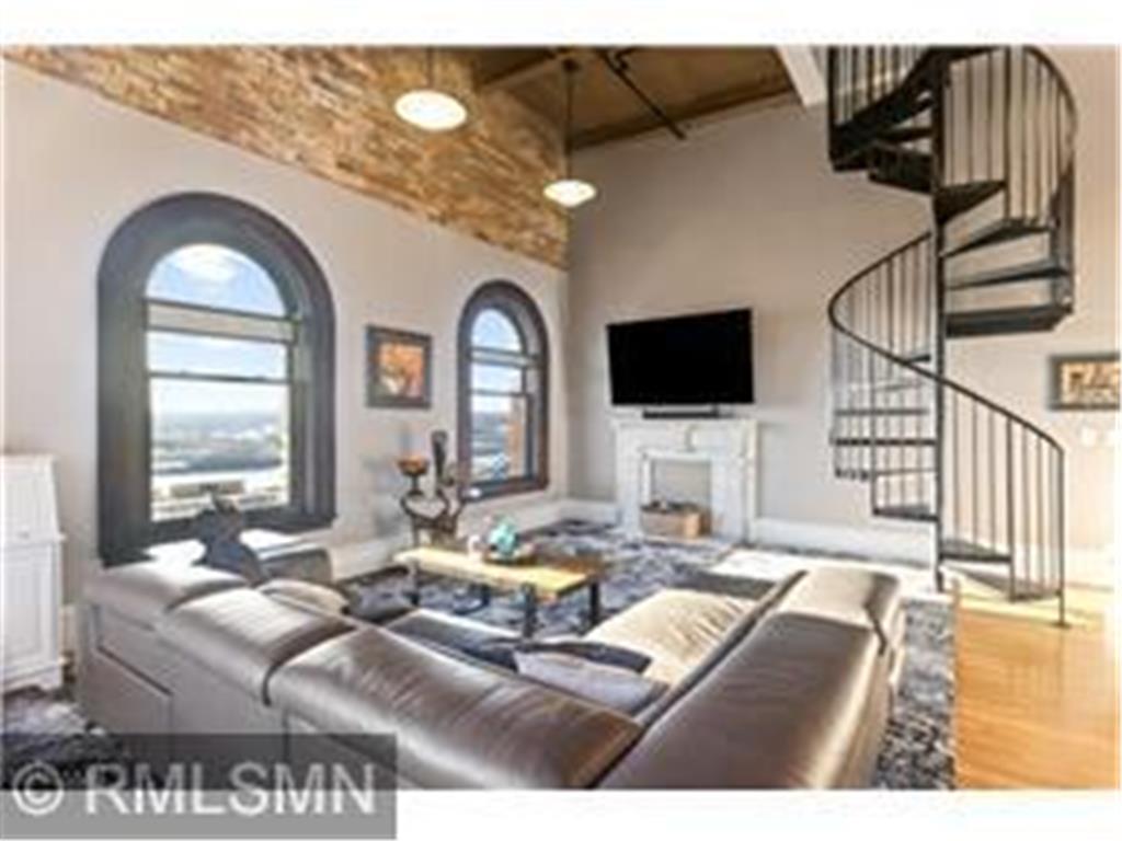 300 Wall Street #703 Saint Paul MN 55101 - Mississippi 6476285 image1