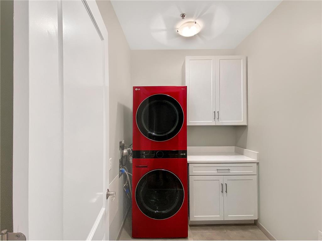 300 Wall Street #708 Saint Paul MN 55101 6815849 image18