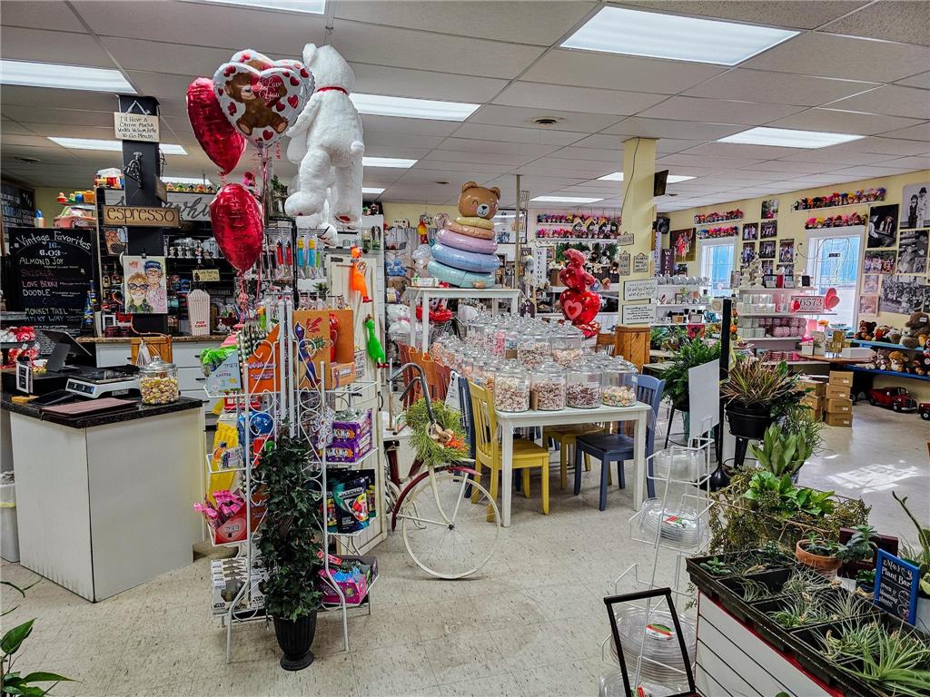 300 West Main St Perham MN 56573 7012037 image15