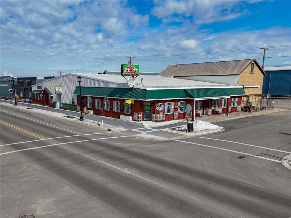300 West Main St Perham MN 56573 7012037 image2