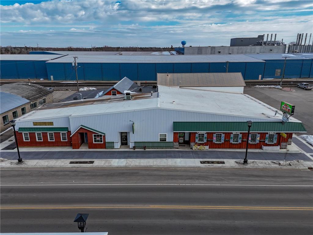 300 West Main St Perham MN 56573 7012037 image3