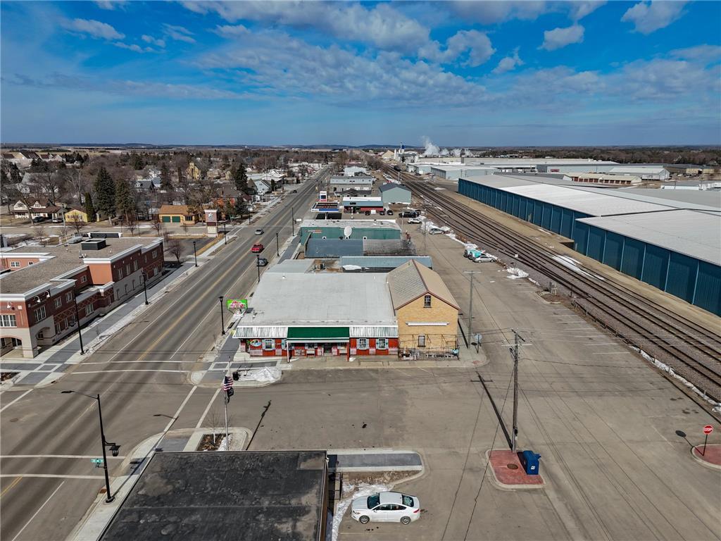 300 West Main St Perham MN 56573 7012037 image8