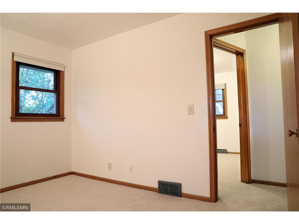 3000 Ohenry Road Brooklyn Center MN 55429 7075588 image12