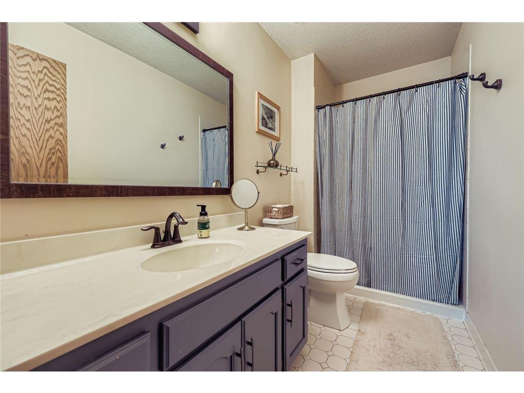 3000 Ontario Road Little Canada MN 55117 6808489 image14