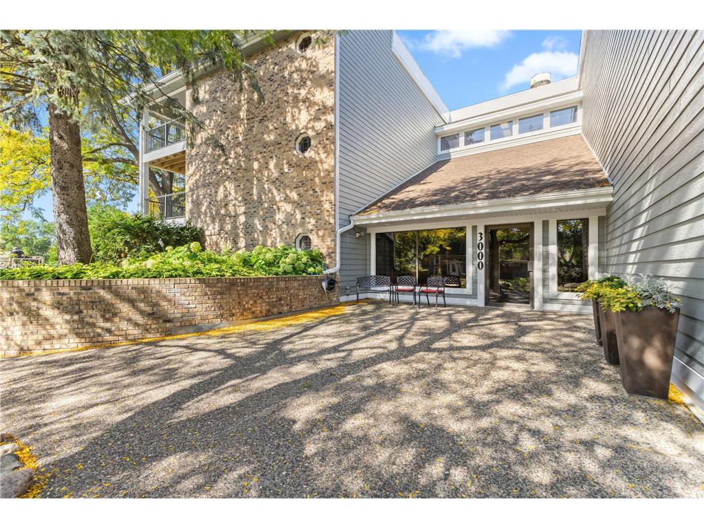 3000 Saint Albans Mill Road #109 Minnetonka MN 55305 - Minnehaha Creek 6783965 image1
