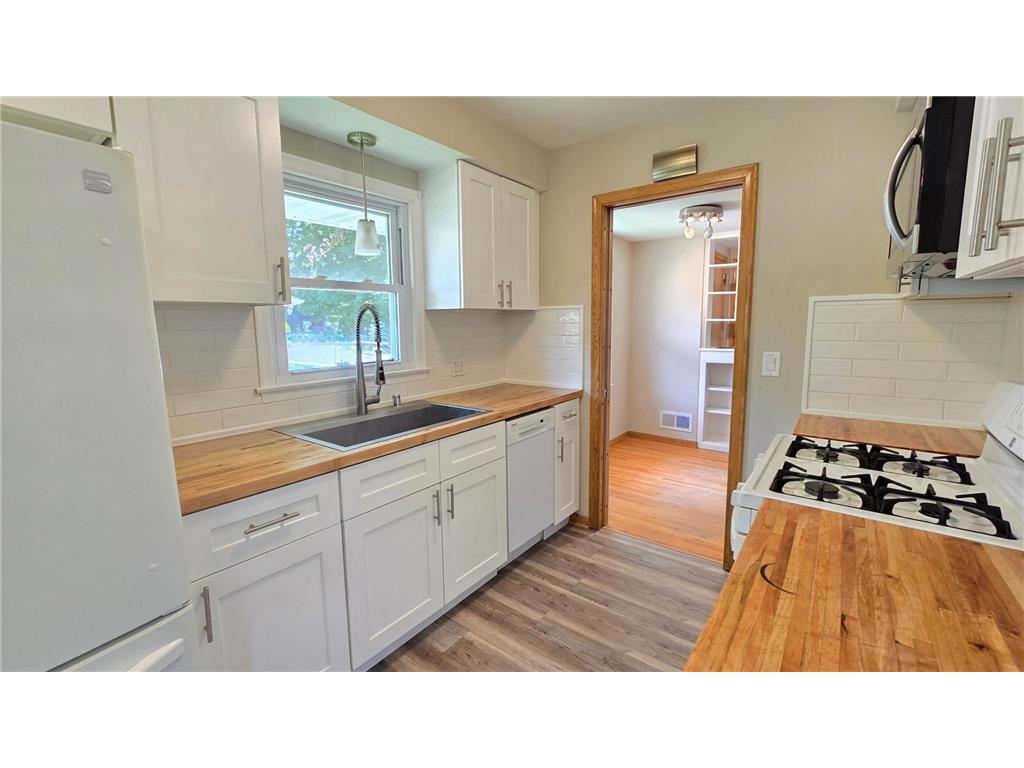 3001 29th Avenue NE Saint Anthony MN 55418 7098942 image11