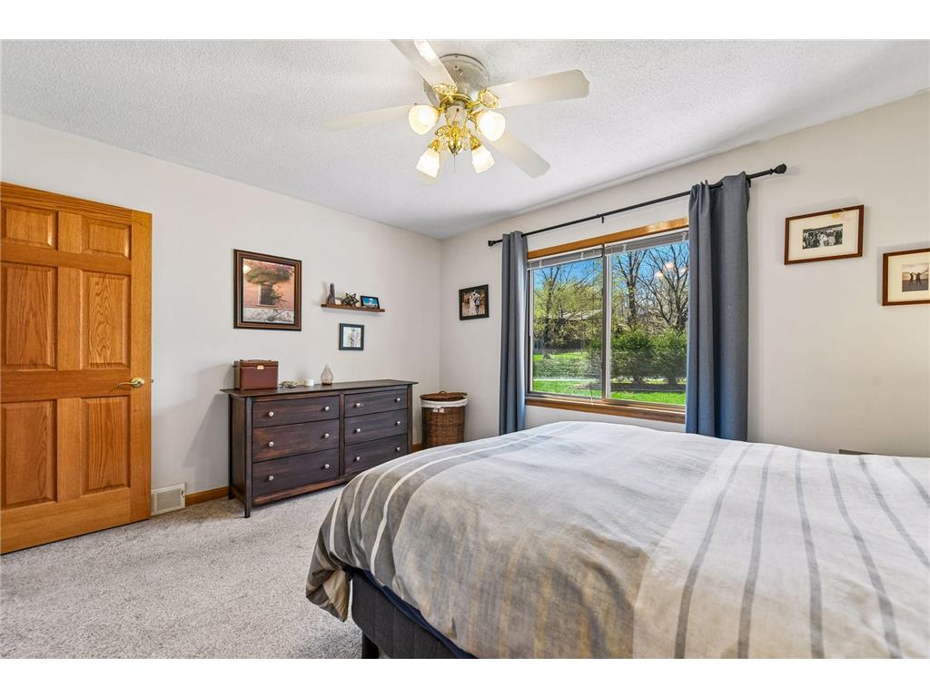 3001 Groveland School Road Minnetonka MN 55391 - Lake Minnetonka 7061050 image14