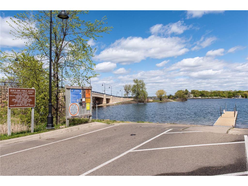 3001 Groveland School Road Minnetonka MN 55391 - Lake Minnetonka 7061050 image41