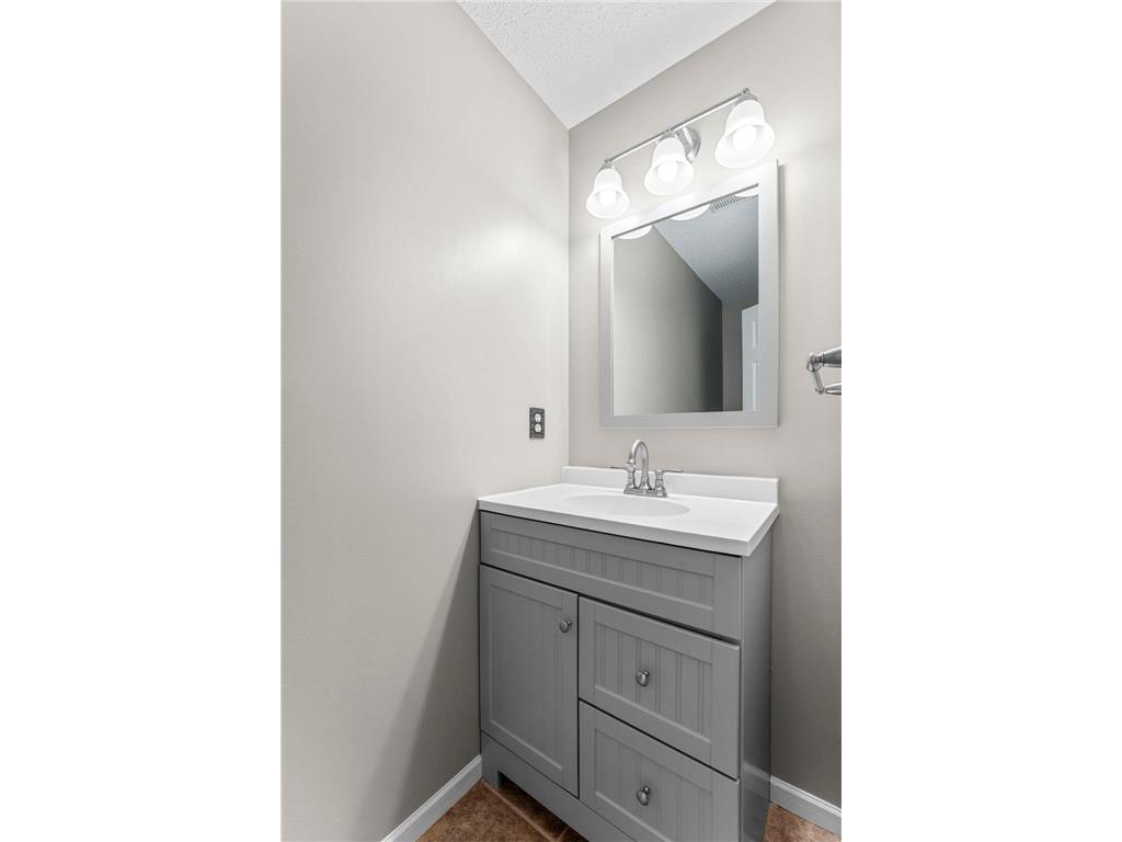 3001 Juniper Lane #H Woodbury MN 55125 7014601 image20