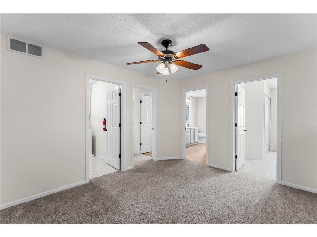 3001 Juniper Lane #H Woodbury MN 55125 7014601 image25