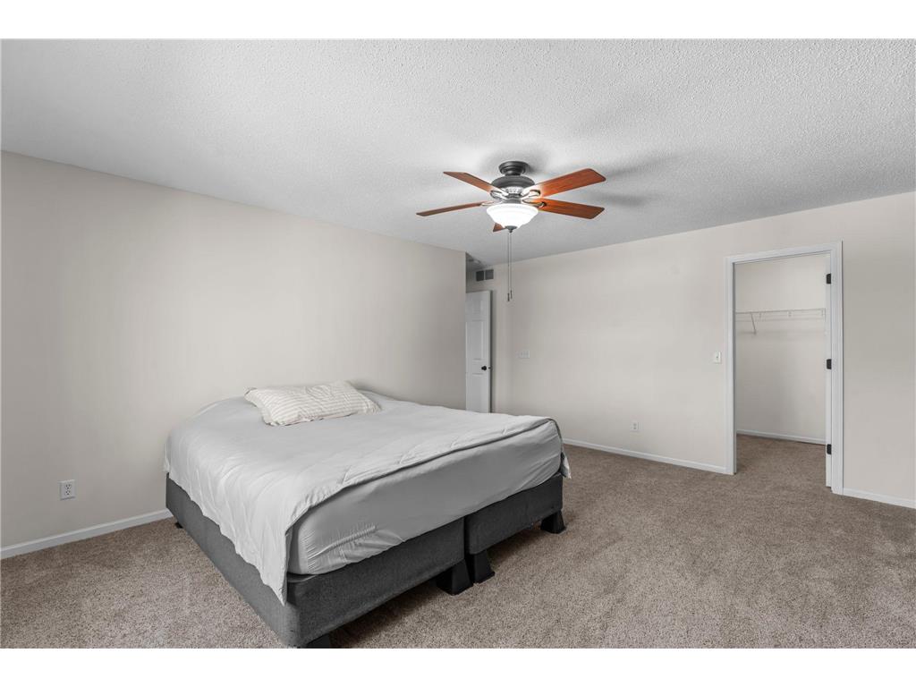 3001 Juniper Lane #H Woodbury MN 55125 7014601 image32