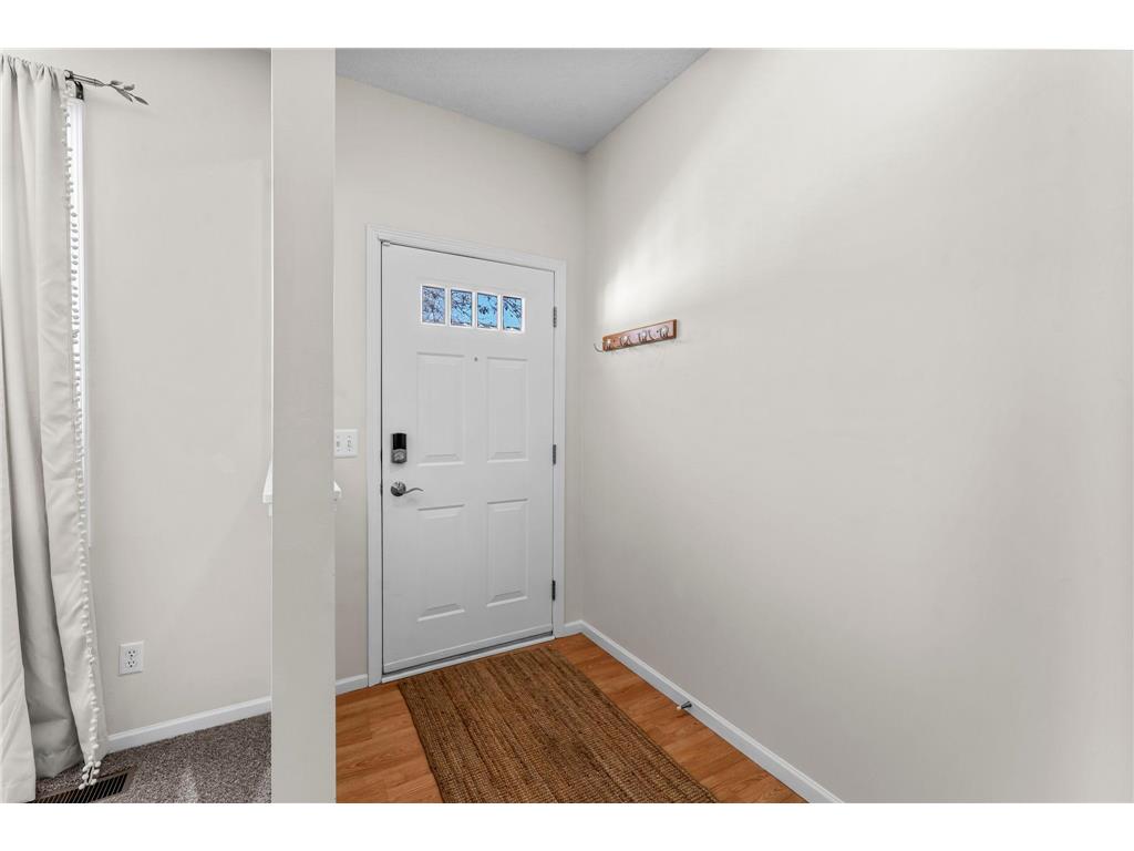 3001 Juniper Lane #H Woodbury MN 55125 7014601 image8