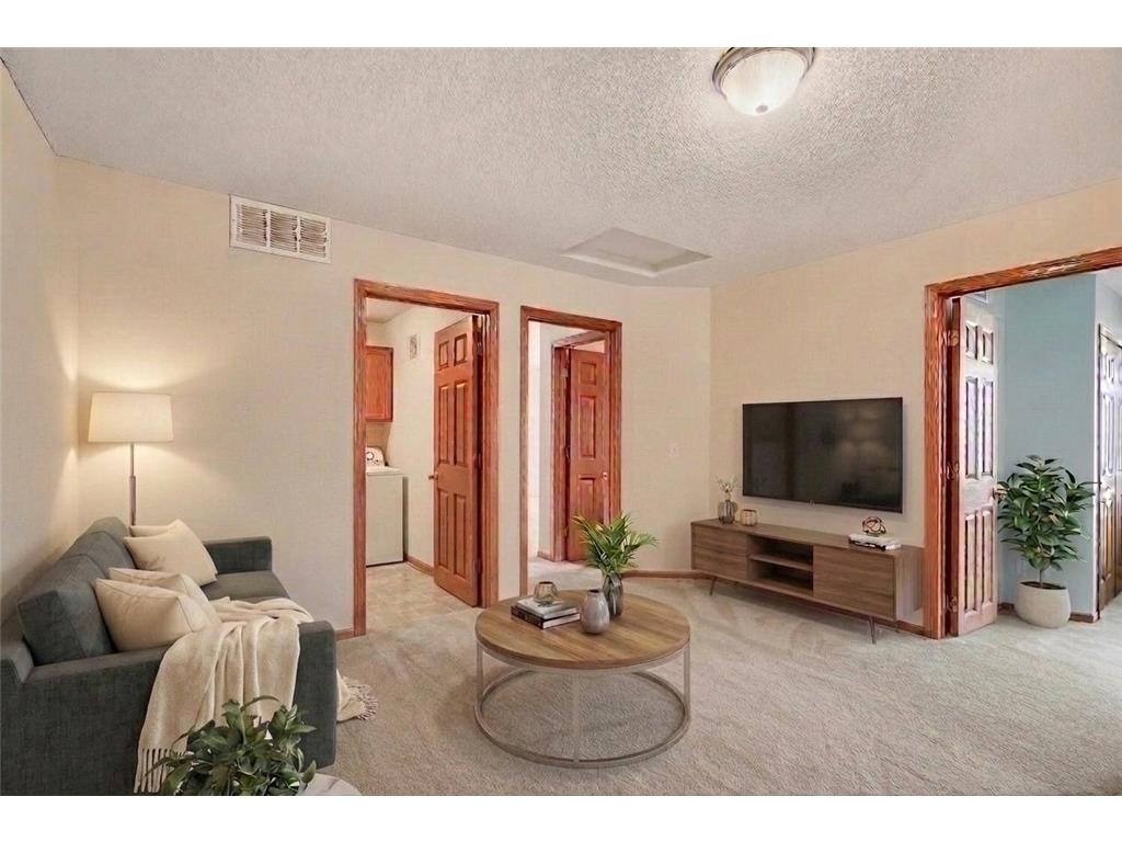 3001 Juniper Lane #J Woodbury MN 55125 7056269 image11