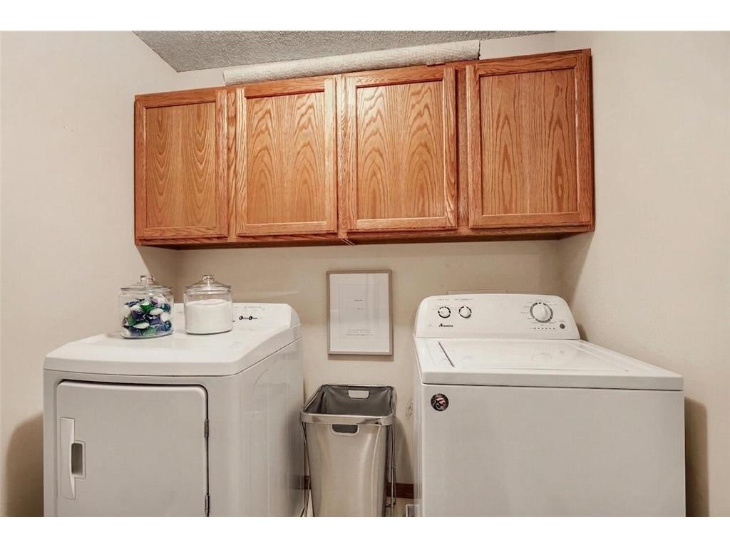 3001 Juniper Lane #J Woodbury MN 55125 7056269 image13
