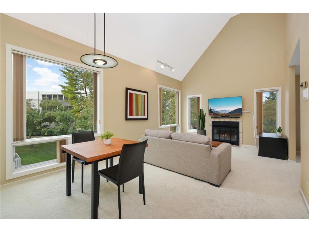 3001 Lake Shore Drive #B Minneapolis MN 55416 6612002 image1