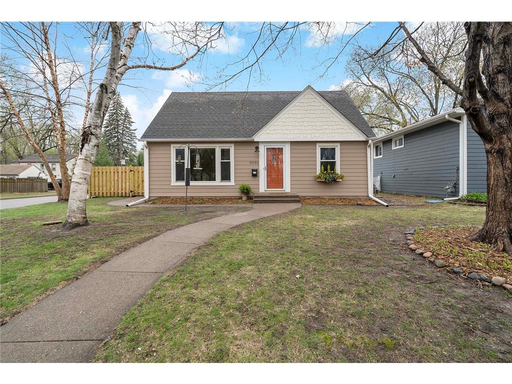 3001 Zenith Avenue N Robbinsdale MN 55422 6657945 image1