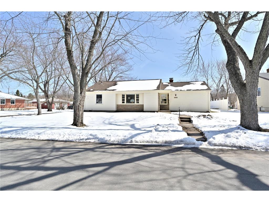 3002 6th Avenue E Hibbing MN 55746 7050386 image1