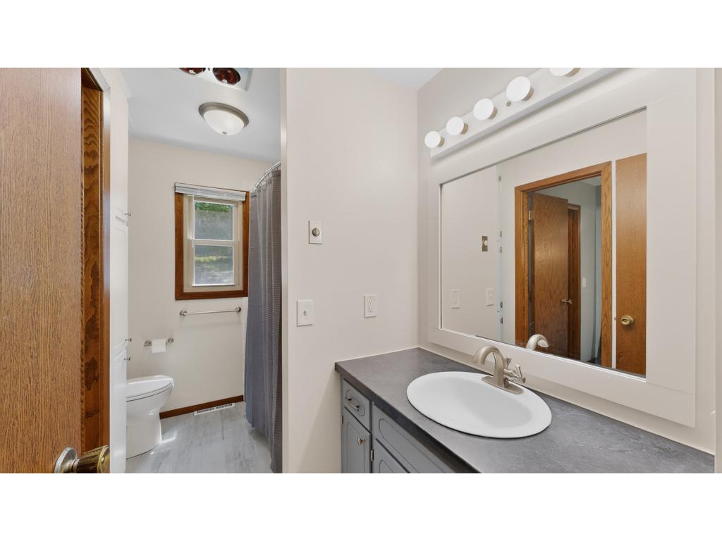 3002 9th Avenue NW Rochester MN 55901 7081321 image16