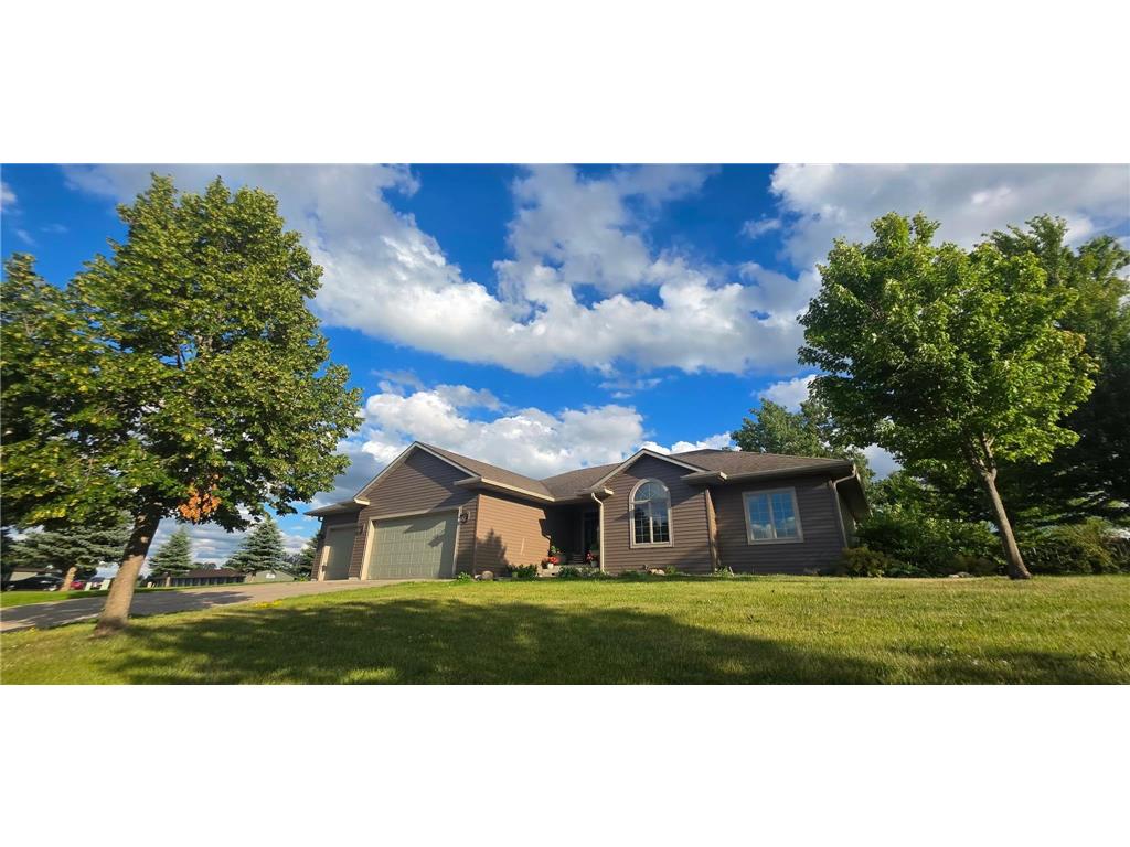3003 Lake Chapeau Drive Albert Lea MN 56007 7100101 image1