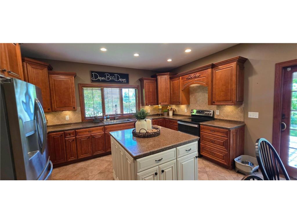 3003 Lake Chapeau Drive Albert Lea MN 56007 7100101 image12