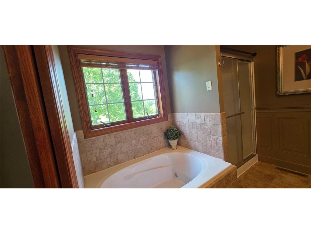 3003 Lake Chapeau Drive Albert Lea MN 56007 7100101 image33