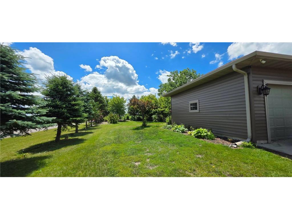 3003 Lake Chapeau Drive Albert Lea MN 56007 7100101 image49