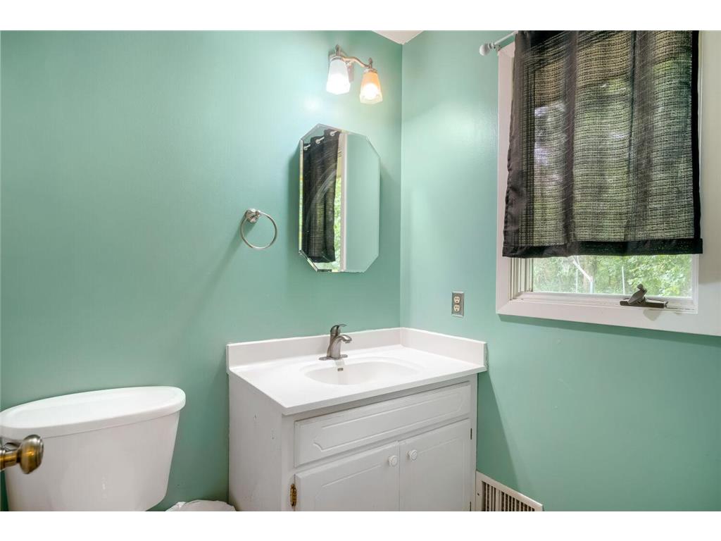 3005 Carlsbad Court Burnsville MN 55337 7098010 image25