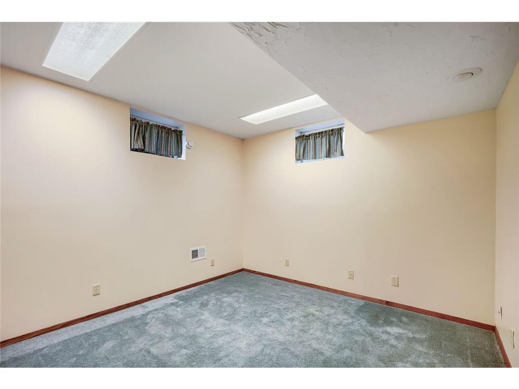 3005 Carlsbad Court Burnsville MN 55337 7098010 image30