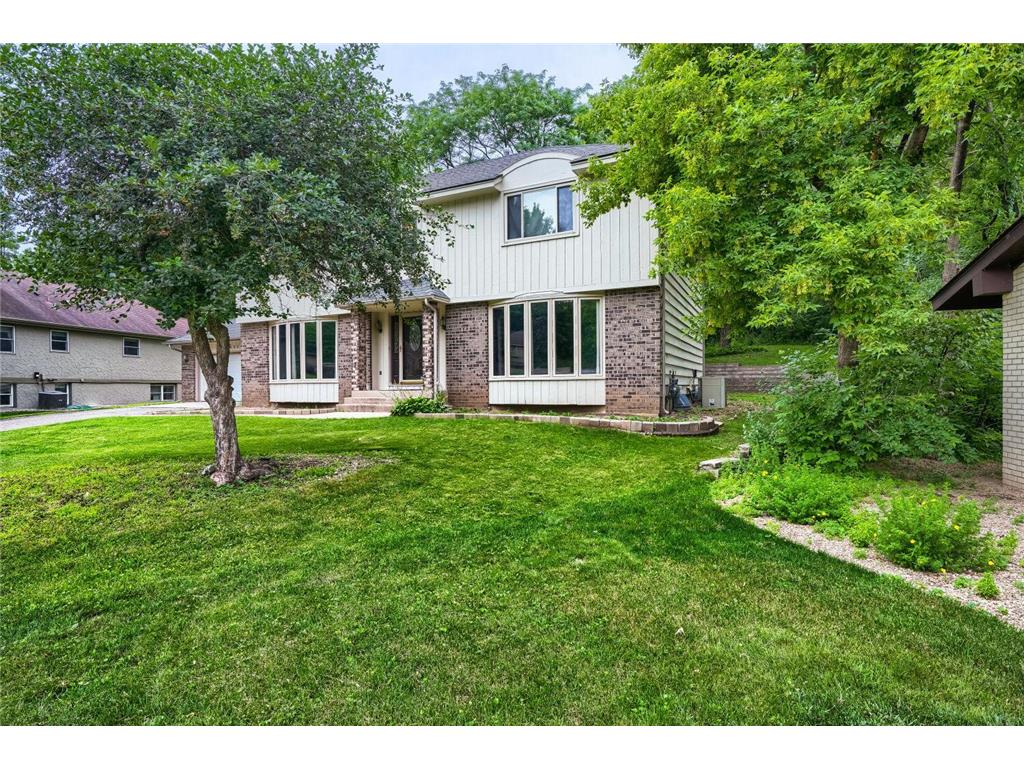 3005 Carlsbad Court Burnsville MN 55337 7098010 image4