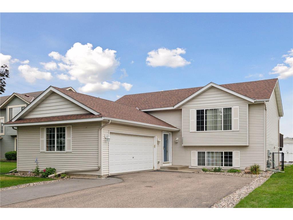 3008 Molina Street Shakopee MN 55379 6586829 image1