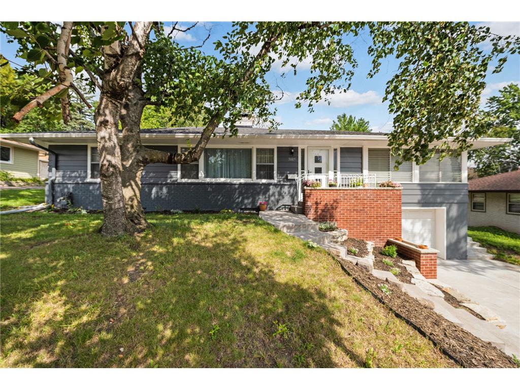 3009 Silver Lake Road NE Saint Anthony MN 55418 6579820 image1