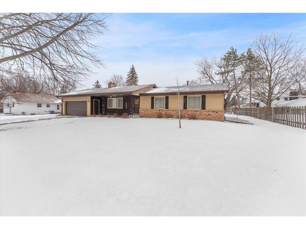 3009 W 100th Street Bloomington MN 55431 7011254 image1