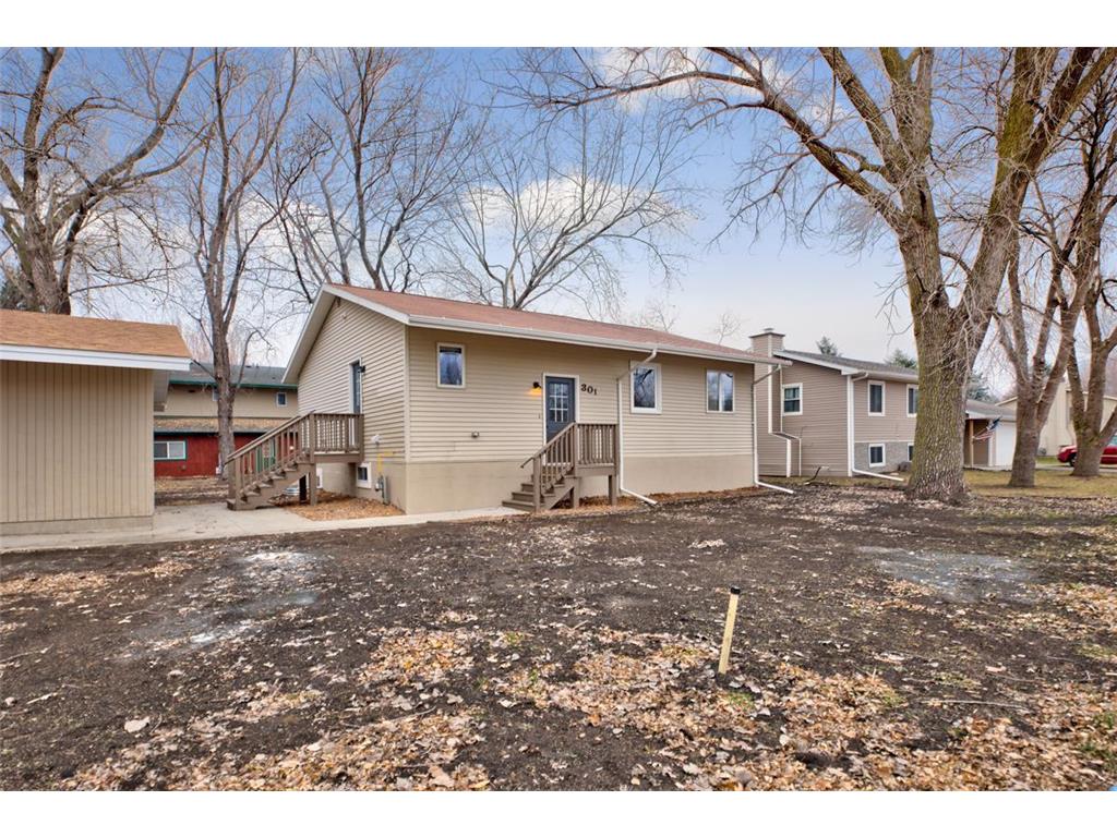 301 18th Avenue NE Waseca MN 56093 6471794 image1