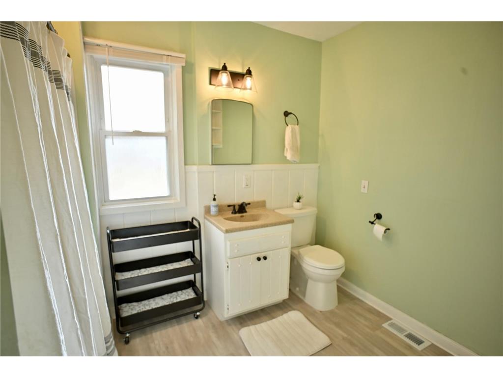 301 19th Avenue N Hopkins MN 55343 6729246 image17