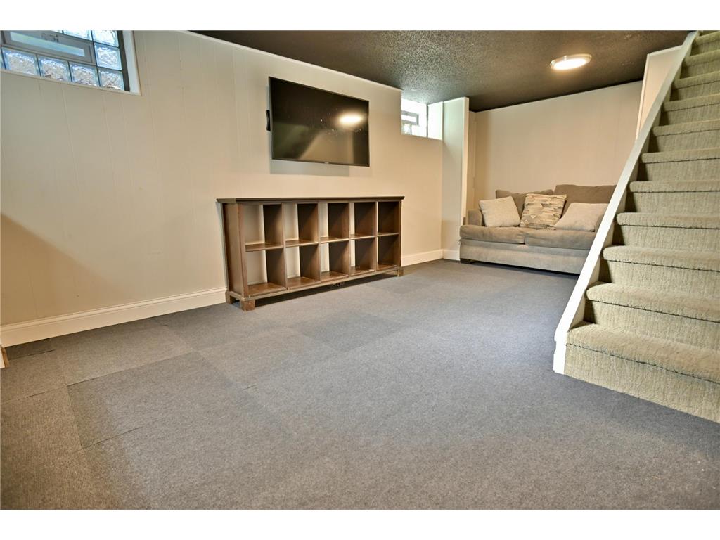 301 19th Avenue N Hopkins MN 55343 6729246 image21