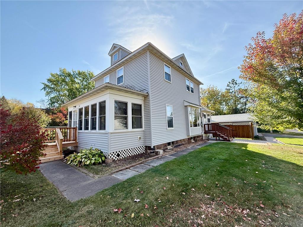 301 1st Street Sandstone MN 55072 6799341 image1