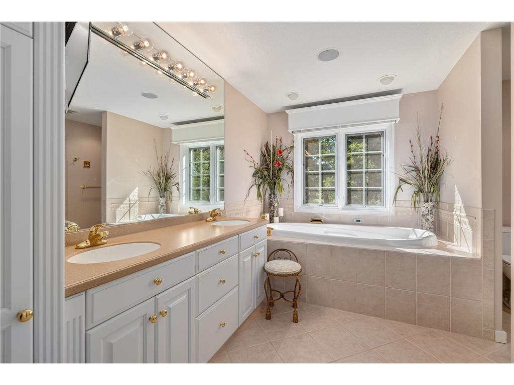 301 22nd Street NW Austin MN 55912 - Turtle Creek 7075579 image31