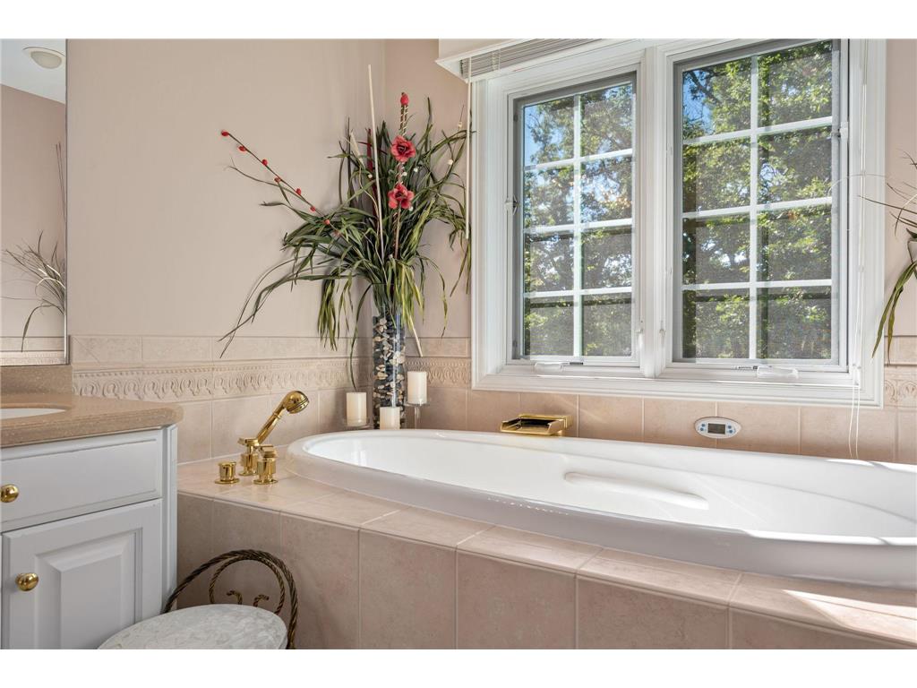 301 22nd Street NW Austin MN 55912 - Turtle Creek 7075579 image32