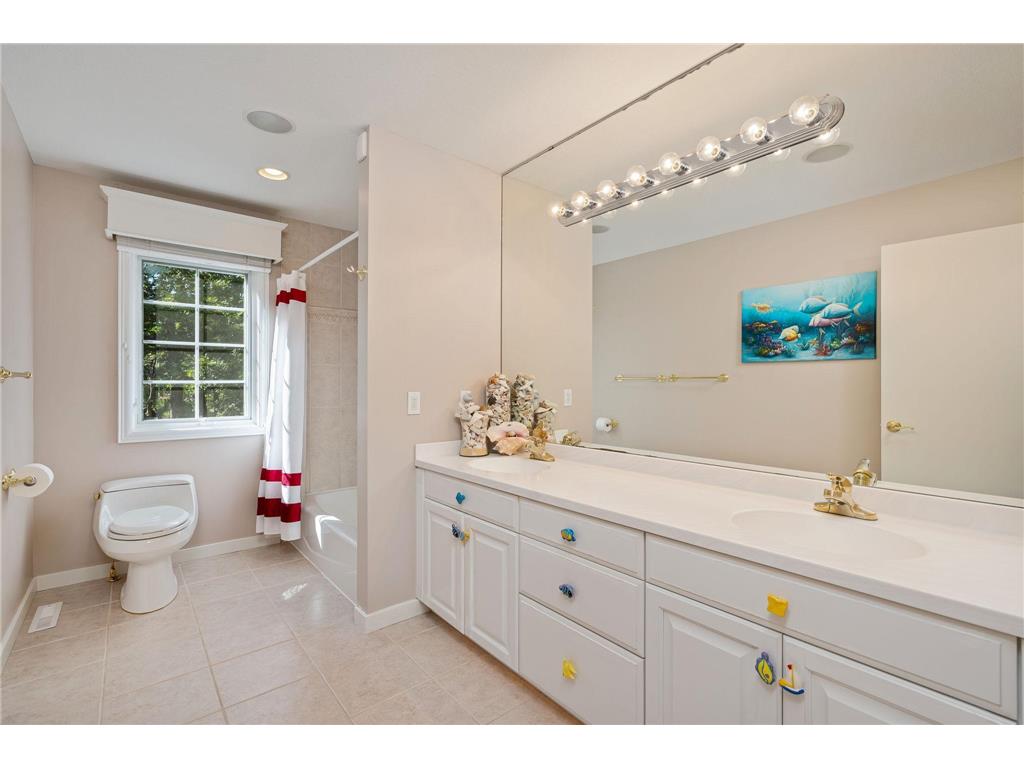 301 22nd Street NW Austin MN 55912 - Turtle Creek 7075579 image36