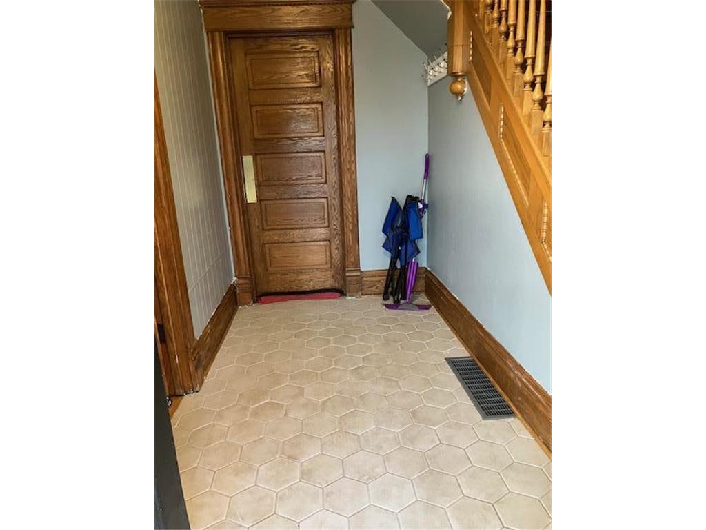 301 2nd Avenue NE Waseca MN 56093 7023705 image15