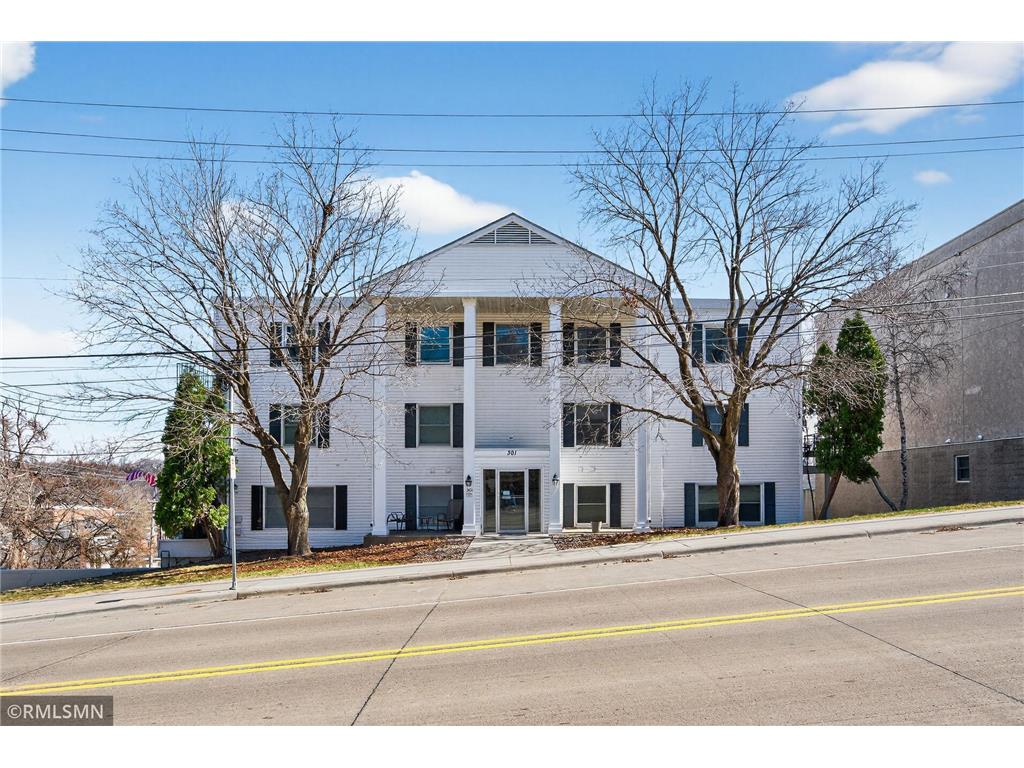 301 3rd Street S #301 Stillwater MN 55082 - St Croix River 7051369 image1